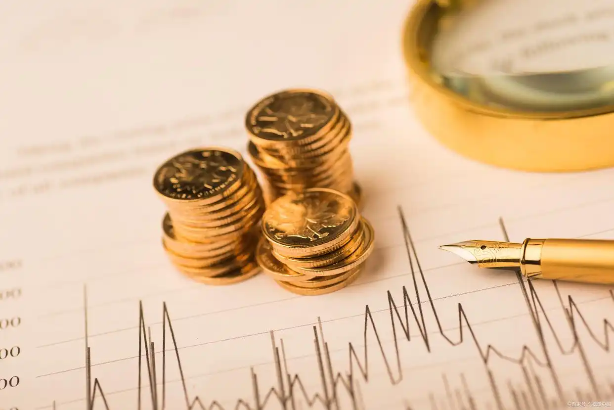 2025年定期利息解析：招商、平安、中行利率对比，怎样存更划算？