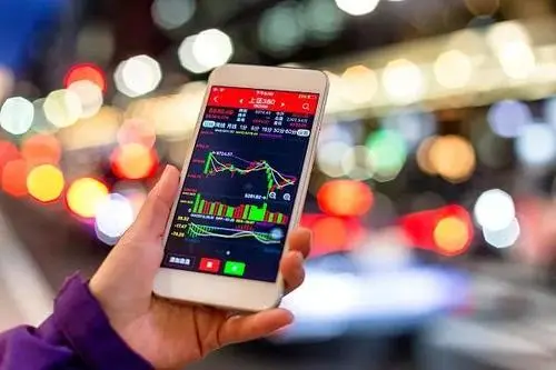 股票中报业绩预增预亏公告时间_证券公司股票中报公告规定_2025中报业绩预增的股票
