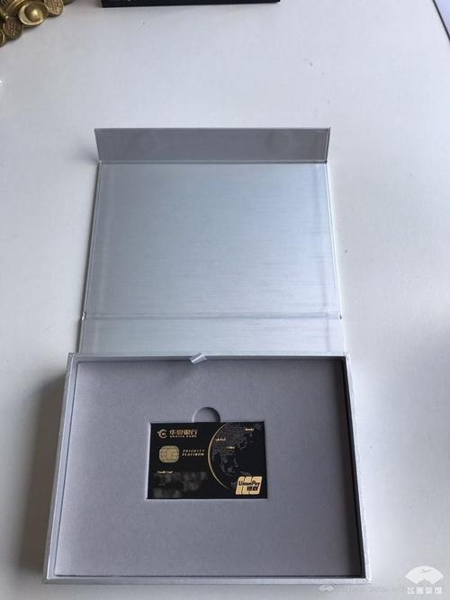 华夏精英•尊尚白金信用卡_银联尊尚白金分期信用卡_机场贵宾厅礼遇