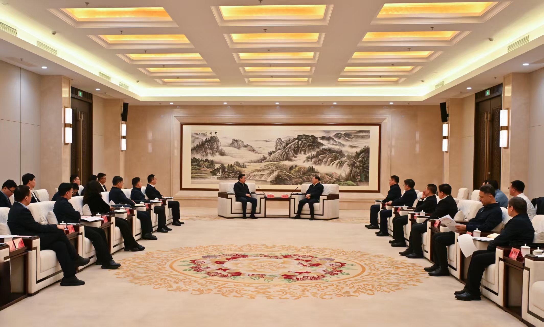 国家电投集团内蒙古新能源开发建设_国家电投集团与内蒙古深化清洁能源合作_华能 国电投